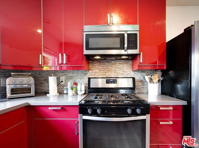 403 Brooks Avenue, Venice, CA 90291