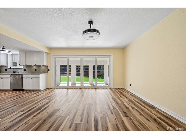 3145 S Akron St, Denver, CO 80231