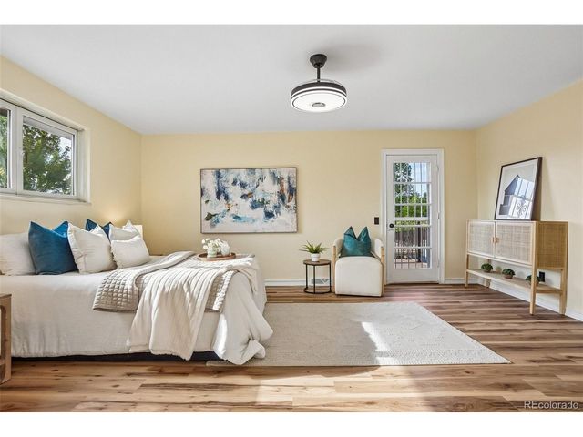 3145 S Akron St, Denver, CO 80231