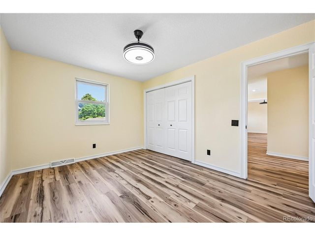 3145 S Akron St, Denver, CO 80231