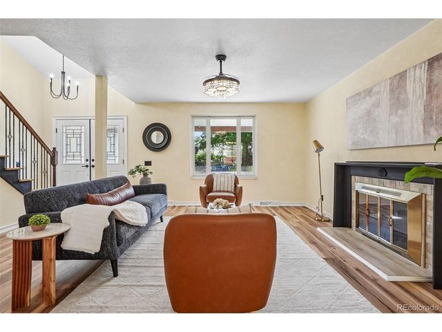 3145 S Akron St, Denver, CO 80231