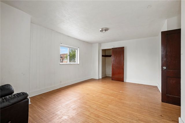 2419 Woodstock Ave, Swissvale, PA 15218