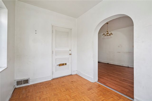 2419 Woodstock Ave, Swissvale, PA 15218