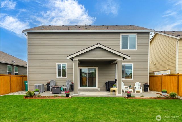 340 Grennan Lane N, Enumclaw, WA 98022