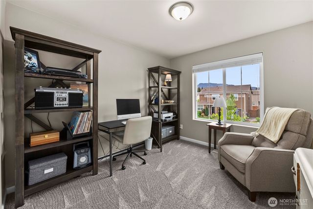 340 Grennan Lane N, Enumclaw, WA 98022