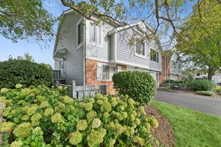 ON671 Bedford Lane, Winfield, IL 60190