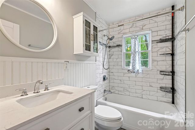 24 Dallas Street, Asheville, NC 28806