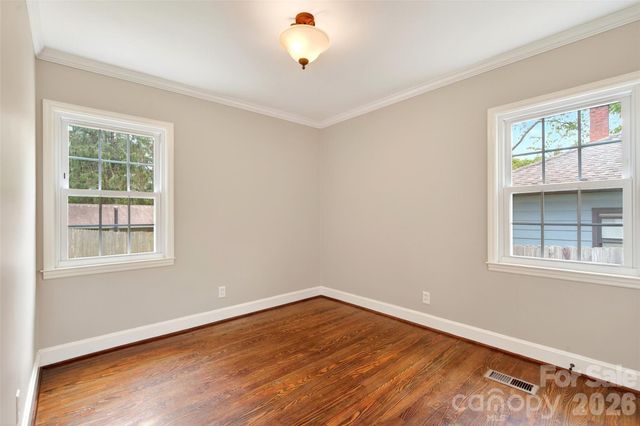 24 Dallas Street, Asheville, NC 28806
