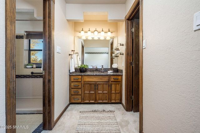 1927 Francine Court, Las Cruces, NM 88007