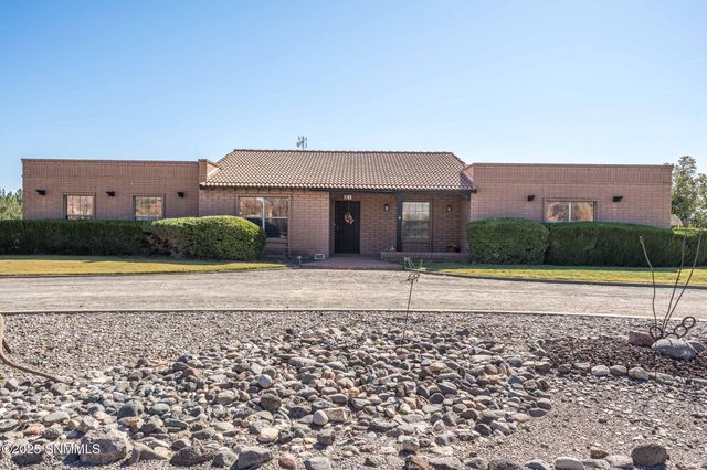 1927 Francine Court, Las Cruces, NM 88007
