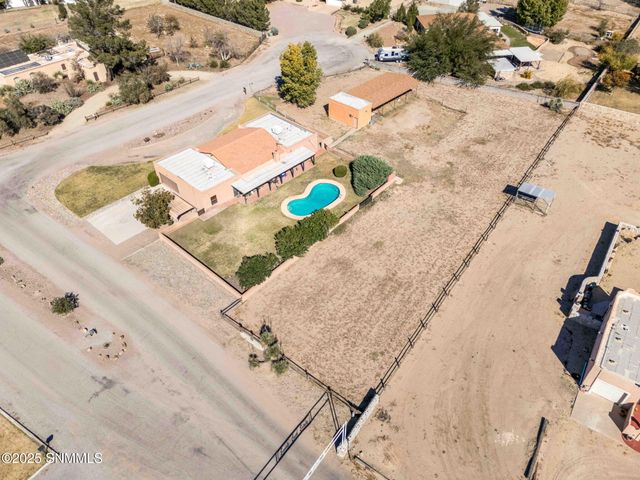 1927 Francine Court, Las Cruces, NM 88007