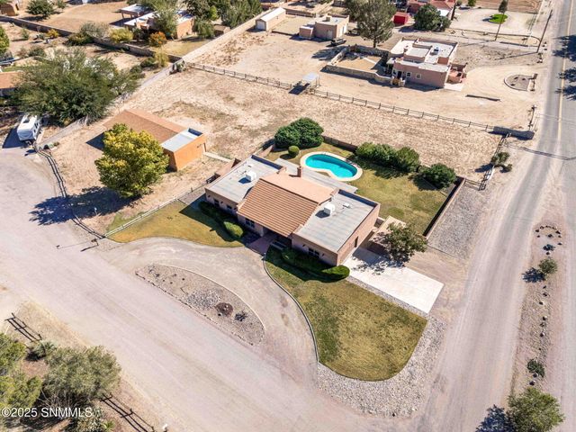 1927 Francine Court, Las Cruces, NM 88007