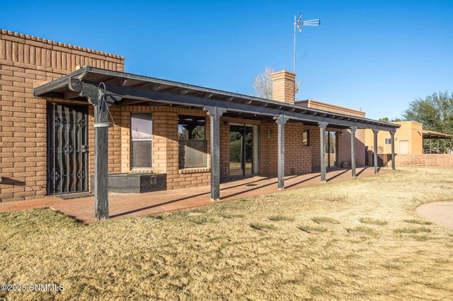 1927 Francine Court, Las Cruces, NM 88007