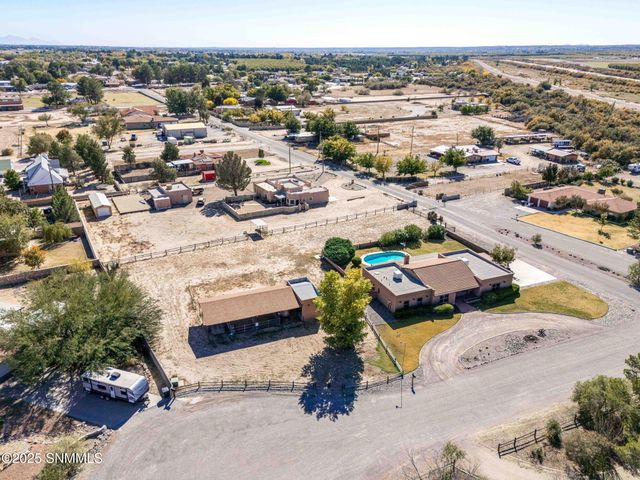 1927 Francine Court, Las Cruces, NM 88007