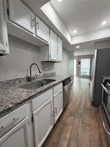 2902 Canis, Garland, TX 75044