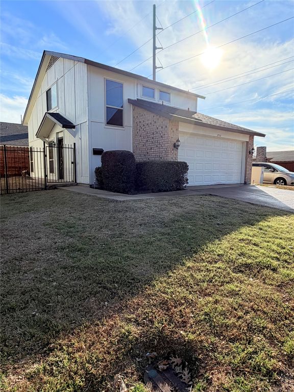 2902 Canis, Garland, TX 75044