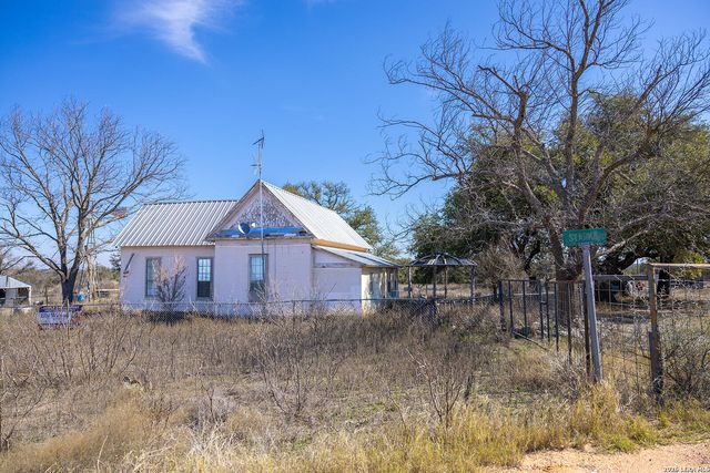 6623 Starks, Mason, TX 76856