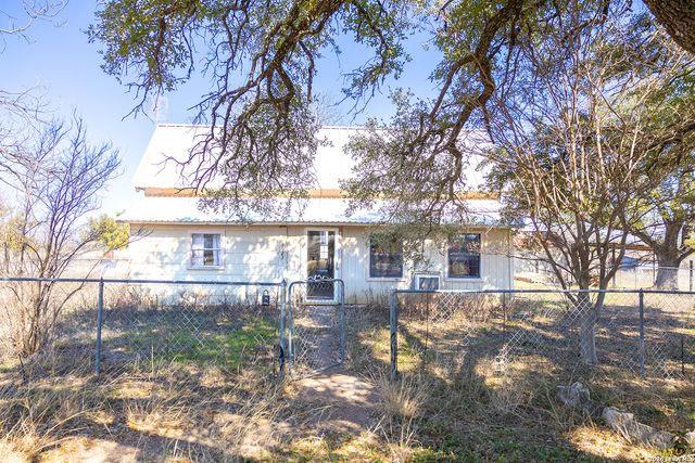 6623 Starks, Mason, TX 76856
