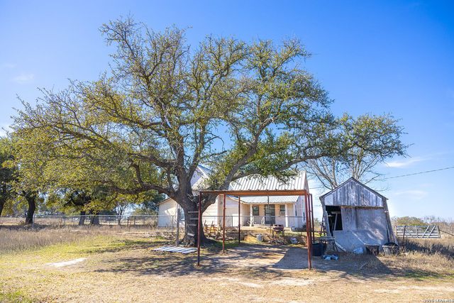 6623 Starks, Mason, TX 76856