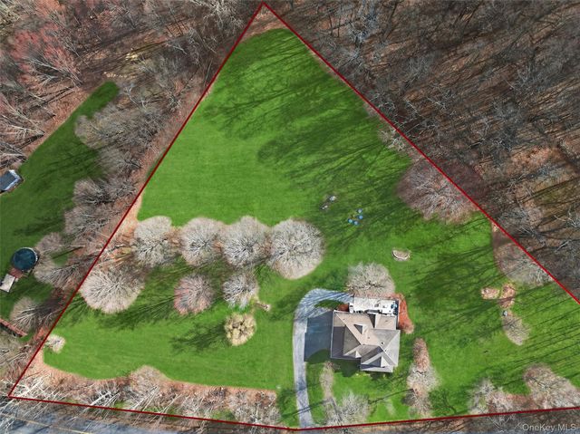 729 Mullock Road, Port Jervis, NY 12771