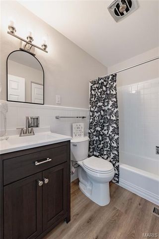 1480 Stallion Drive, Florissant, MO 63033