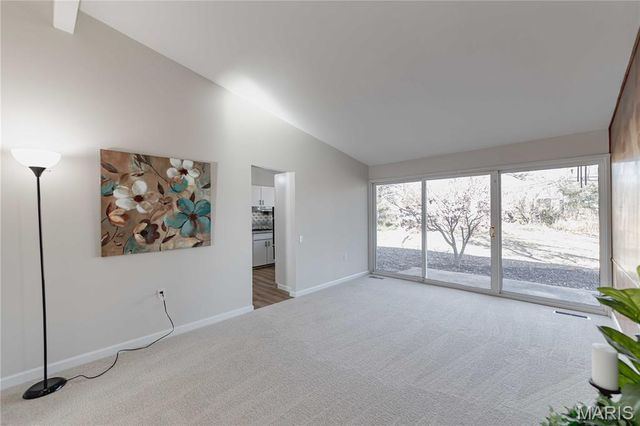 1480 Stallion Drive, Florissant, MO 63033