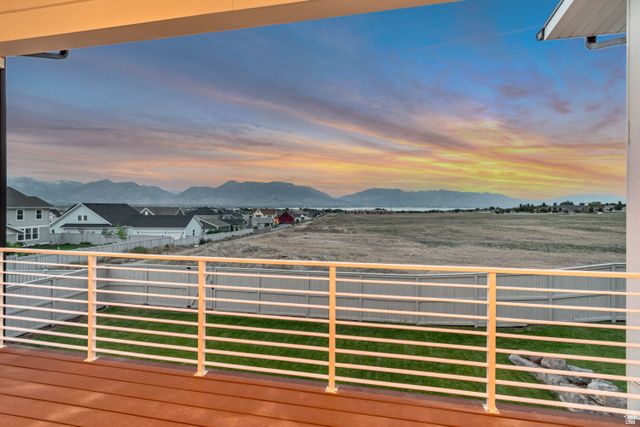 1014 S ENSIGN DR, Saratoga Springs, UT 84045