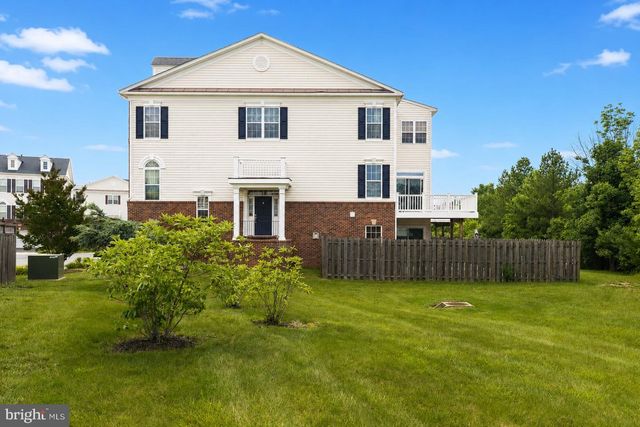 25099 PRAIRIE FIRE SQ, Aldie, VA 20105