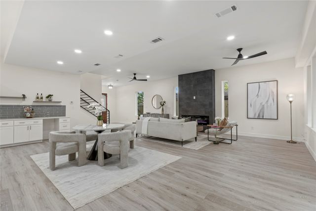4128 Pluto Street, Dallas, TX 75212