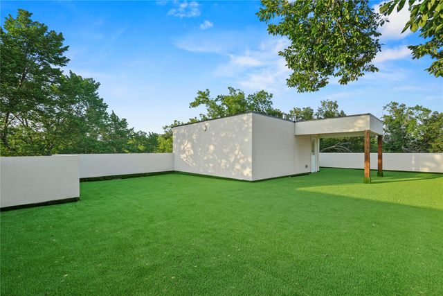 4128 Pluto Street, Dallas, TX 75212