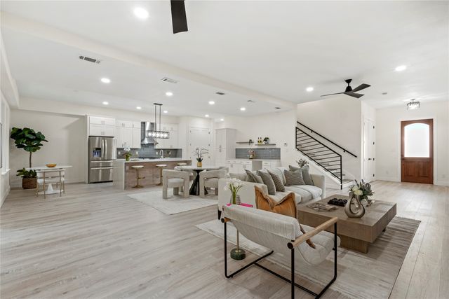 4128 Pluto Street, Dallas, TX 75212