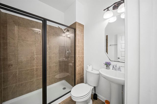 4663 Rockton Hills Lane, Sugar Land, TX 77479