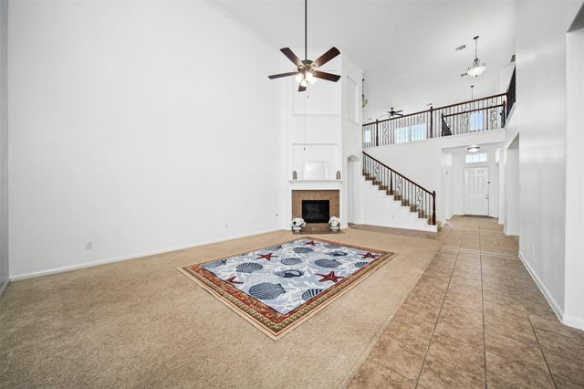 4663 Rockton Hills Lane, Sugar Land, TX 77479