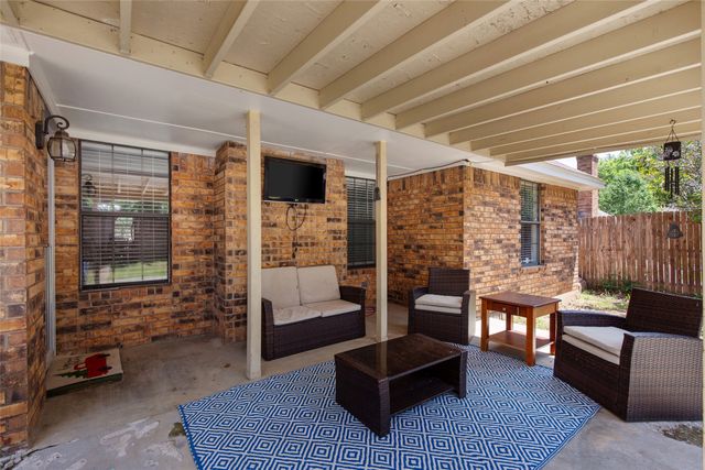 3918 Winston Drive, Denton, TX 76210