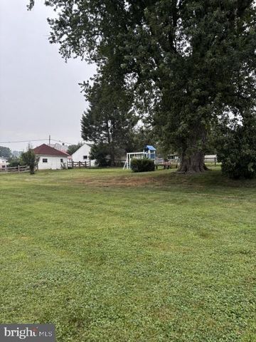 621 3RD AVE, Atglen, PA 19310