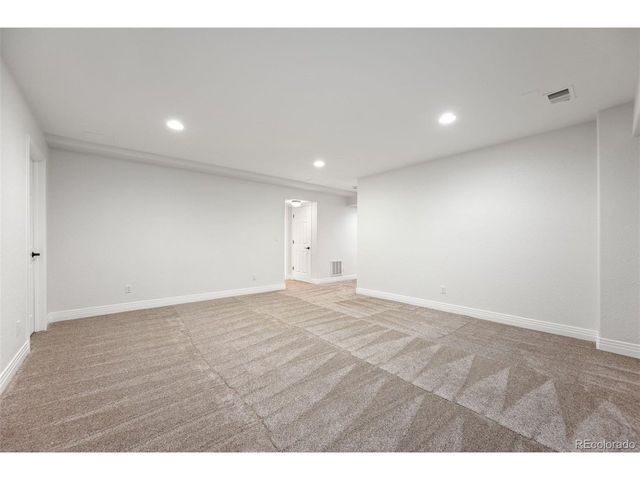 1087 Syracuse St, Denver, CO 80230