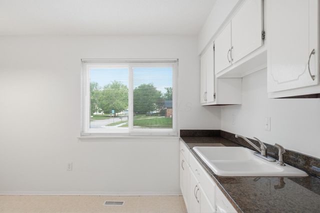 3632 Beckley Street, Columbus, OH 43230