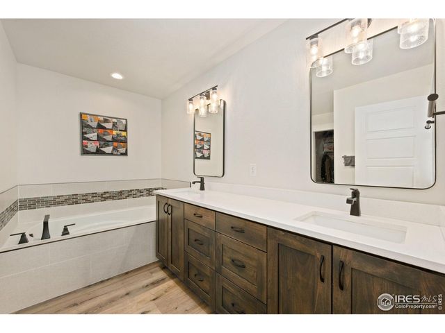 7061 Sage Meadows Dr, Wellington, CO 80549