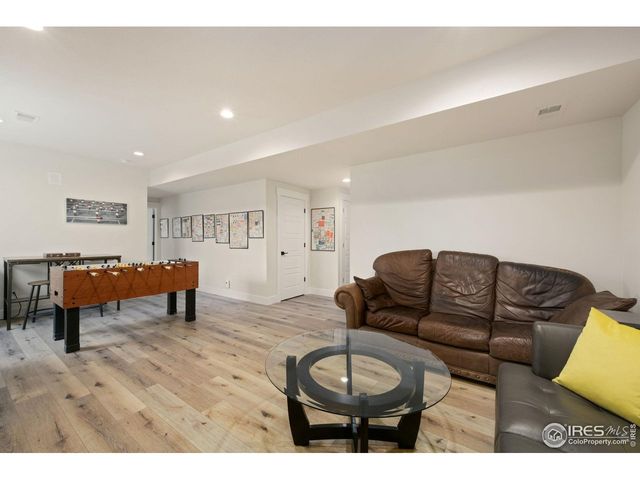 7061 Sage Meadows Dr, Wellington, CO 80549