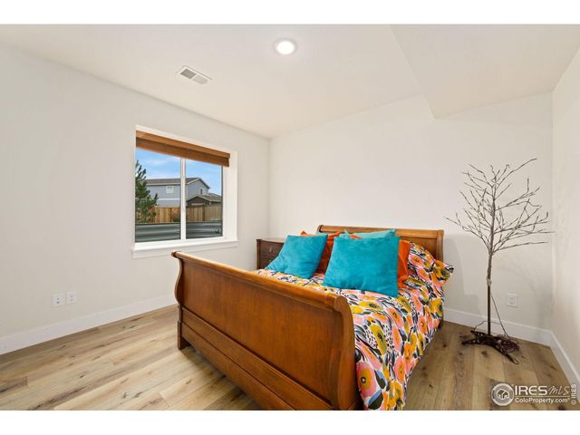 7061 Sage Meadows Dr, Wellington, CO 80549