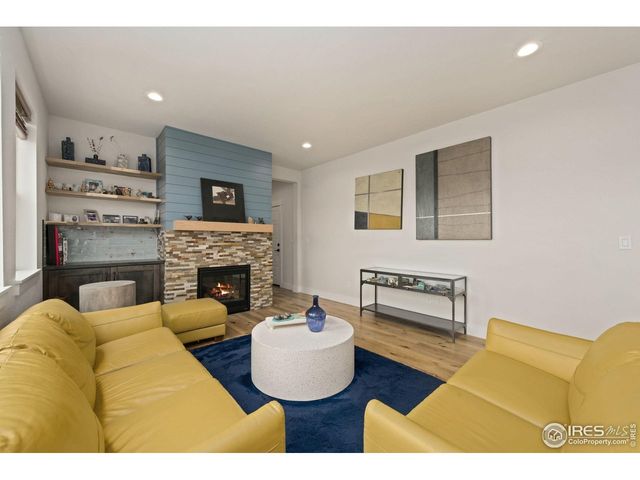 7061 Sage Meadows Dr, Wellington, CO 80549