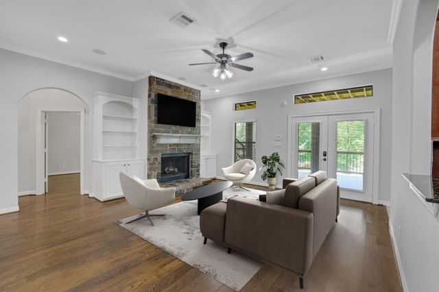 270 Lake Grove Drive, Coldspring, TX 77331