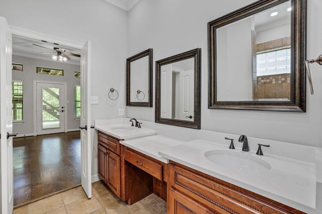 270 Lake Grove Drive, Coldspring, TX 77331