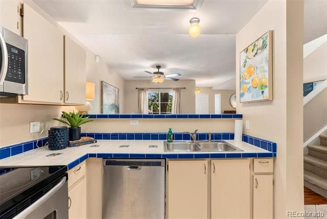 737 S Depew Street, Lakewood, CO 80226