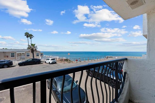 4878 Pescadero 101, San Diego, CA 92107