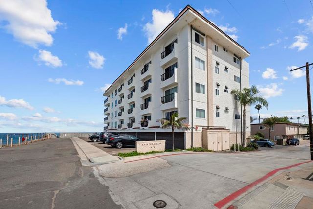 4878 Pescadero 101, San Diego, CA 92107