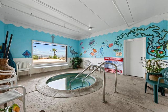 4878 Pescadero 101, San Diego, CA 92107