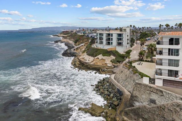 4878 Pescadero 101, San Diego, CA 92107