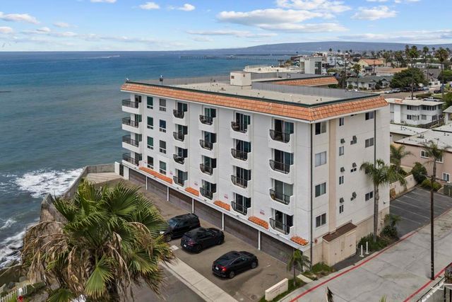 4878 Pescadero 101, San Diego, CA 92107