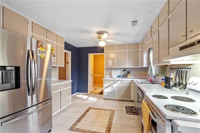 1751 Pierce Arrow Parkway, Tucker, GA 30084